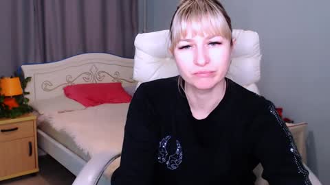 incredible_ariela online show from January 26, 12:01 pm