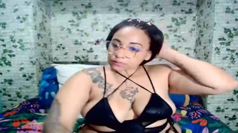 Candy cat online show from April 1, 10:07 pm