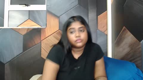 Snapshot of indian_rimmelx chatting on October 29, 8:18 am Melz online show from October 29, 8:18 am