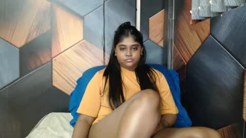 Snapshot of indian_rimmelx chatting on October 3, 1:38 pm Melz online show from October 3, 1:38 pm