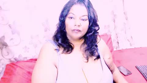 indian_rubyxx online show from December 29, 8:33 am