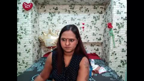 Snapshot of indian_sunshine chatting on September 16, 10:12 am indian_sunshine online show from September 16, 10:12 am