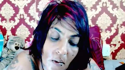 Snapshot of indiancatz2 chatting on January 14, 7:00 pm anusha online show from January 14, 7:00 pm