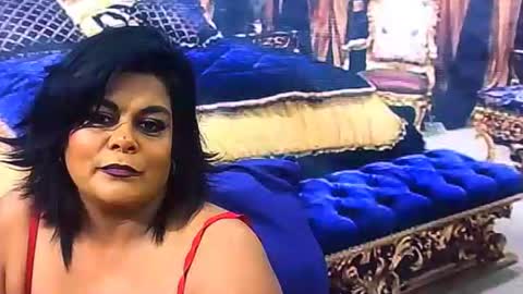 Snapshot of indiancherrypie chatting on October 31, 6:39 am indiancherrypie online show from October 31, 6:39 am