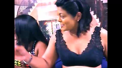 Snapshot of indiancherrypie chatting on September 25, 7:40 am indiancherrypie online show from September 25, 7:40 am