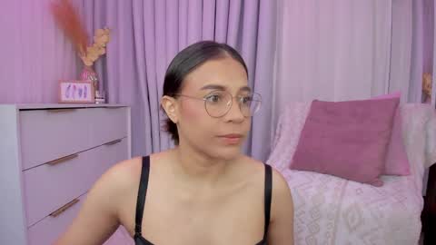 MIA online show from December 10, 3:01 pm