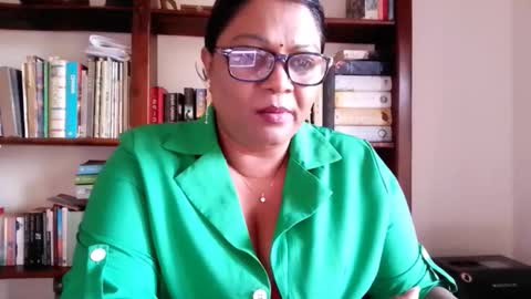 Snapshot of indiandelia chatting on September 9, 2:06 pm indiandelia online show from September 9, 2:06 pm