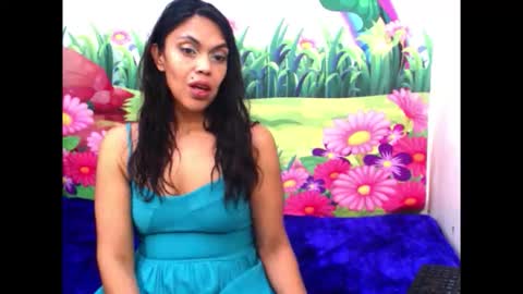 Snapshot of indiandesire4u69 chatting on October 16, 7:38 pm Lia online show from October 16, 7:38 pm