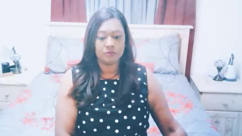 Amy online show from October 23, 8:20 am