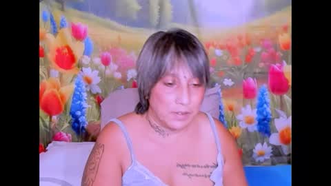 Snapshot of indianroxy07 chatting on October 13, 2:36 am roxy online show from October 13, 2:36 am