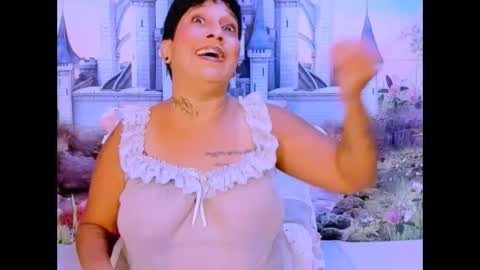 Snapshot of indianroxy07 chatting on January 29, 6:17 pm roxy online show from January 29, 6:17 pm