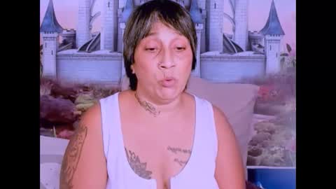 Snapshot of indianroxy07 chatting on September 20, 2:10 am roxy online show from September 20, 2:10 am