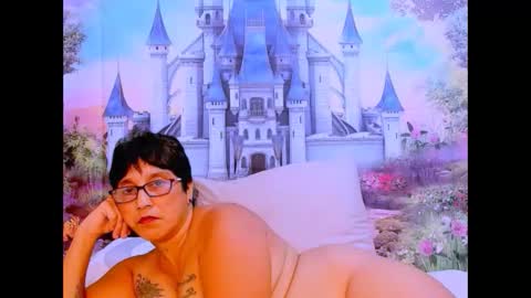 Snapshot of indianroxy07 chatting on March 7, 6:33 pm roxy online show from March 7, 6:33 pm