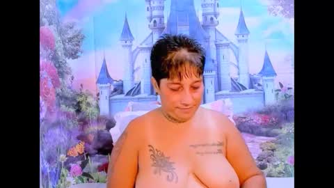 Snapshot of indianroxy07 chatting on February 1, 7:05 am roxy online show from February 1, 7:05 am