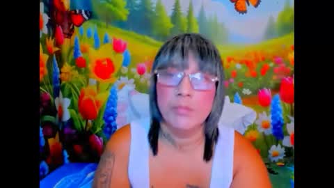 indianroxy27 online show from June 5, 6:25 pm
