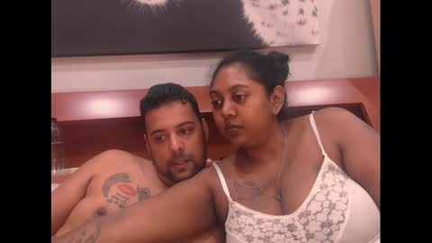 indianruby21 online show from February 13, 9:28 pm