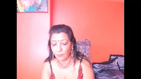Snapshot of indiansarika65 chatting on September 20, 5:28 am indiansarika65 online show from September 20, 5:28 am