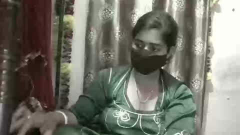 indiansexyqueen online show from January 19, 12:40 am