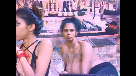 Snapshot of indiansexyslender4u2luv chatting on September 17, 7:06 am indiansexyslender4u2luv online show from September 17, 7:06 am