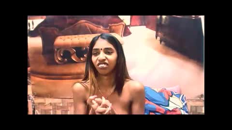Snapshot of indiansexyslender4u2luv chatting on September 30, 7:25 am indiansexyslender4u2luv online show from September 30, 7:25 am
