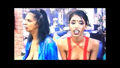 Snapshot of indiansexyslender4u2luv chatting on October 27, 9:16 am indiansexyslender4u2luv online show from October 27, 9:16 am