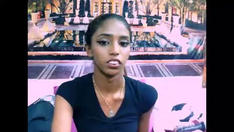 Snapshot of indiansexyslender4u2luv chatting on January 5, 6:35 am indiansexyslender4u2luv online show from January 5, 6:35 am