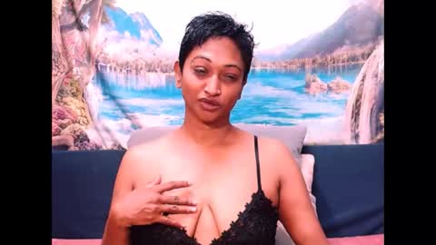 Shreya online show from December 3, 1:06 am
