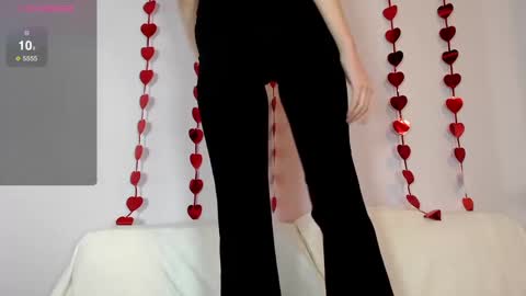 Indigo Elle online show from January 8, 12:38 am