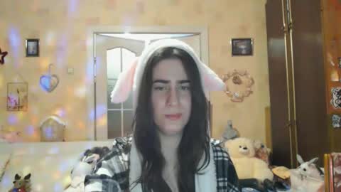 Inna  online show from November 4, 6:02 pm