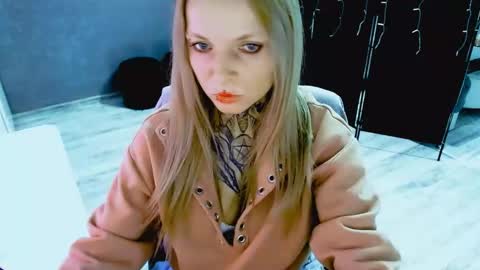 InesDesire online show from October 2, 6:24 pm