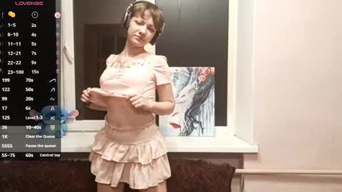 Keily online show from October 9, 4:33 pm