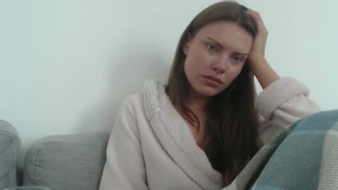 Sweet girl online show from September 18, 9:41 am