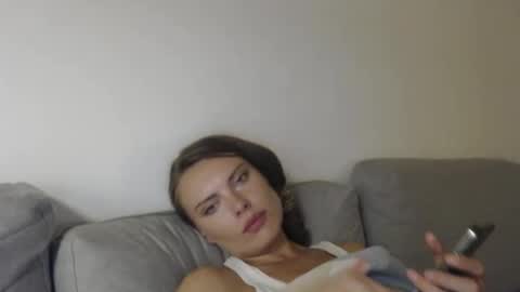 Sweet girl online show from September 11, 7:47 pm