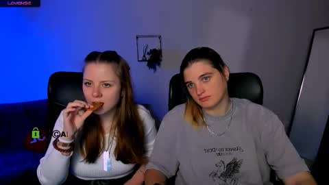 Snapshot of inga_gree chatting on September 21, 7:34 pm inga_gree online show from September 21, 7:34 pm