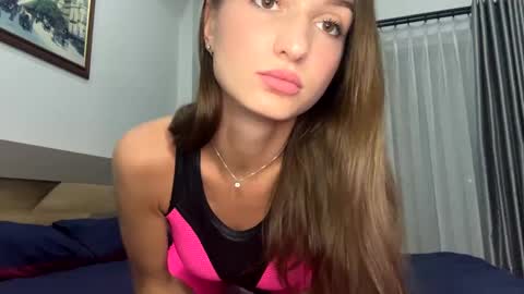 Snapshot of ingergirl chatting on January 7, 7:17 pm Vicki FANSLY --- online show from January 7, 7:17 pm