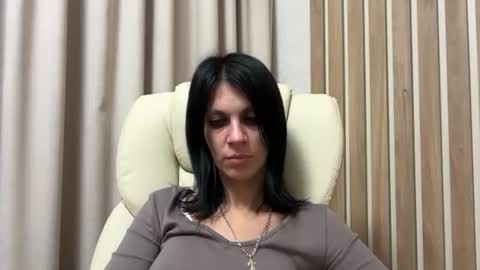 Snapshot of injaathome chatting on October 13, 5:48 pm InjaAtHome online show from October 13, 5:48 pm