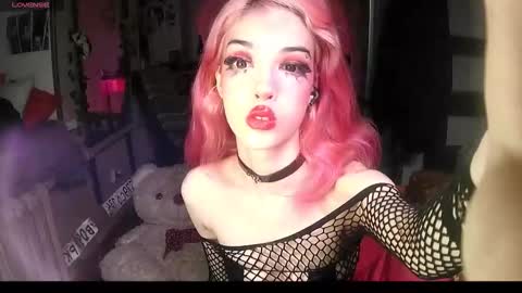Snapshot of ink_pleasure chatting on September 11, 1:28 am Pleasure With Rita online show from September 11, 1:28 am