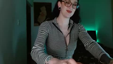 Valerie online show from April 11, 2:28 am