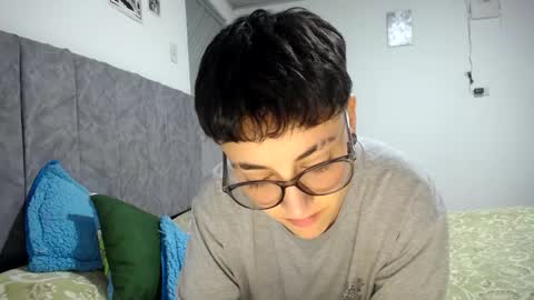 lyan onlyfans n linda online show from February 20, 11:27 pm