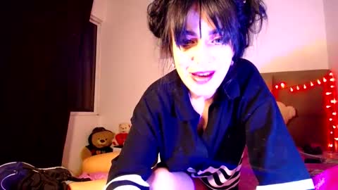 Little Gretchen online show from January 13, 1:23 am