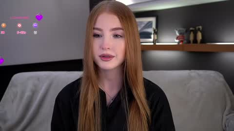 Ellie online show from December 10, 2:06 pm