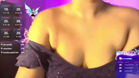 Irene online show from February 28, 9:14 pm