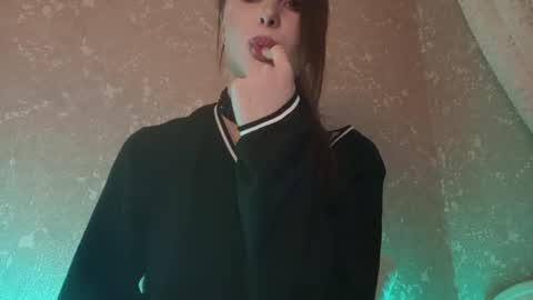 irenebeck online show from March 1, 5:05 pm