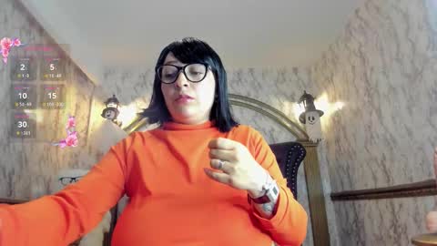 Snapshot of irennewilson chatting on October 23, 12:55 pm Irenne Wilson Online 0700 to 1400 gmt-5 online show from October 23, 12:55 pm