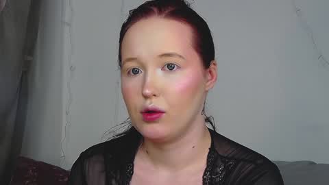 Snapshot of irinaart chatting on January 2, 11:27 pm Irina online show from January 2, 11:27 pm