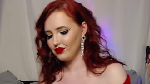 Snapshot of irinaart chatting on March 6, 8:37 pm Irina online show from March 6, 8:37 pm