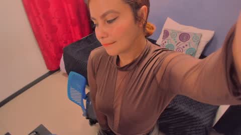 irina online show from December 6, 2:13 am
