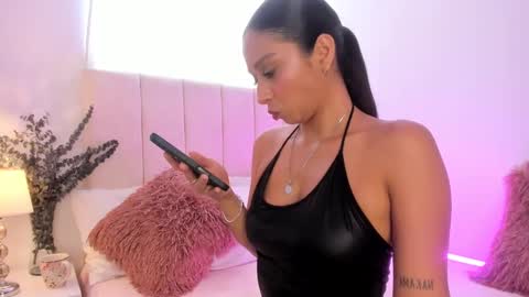 Snapshot of irinatanned chatting on September 17, 2:26 pm IRINA online show from September 17, 2:26 pm