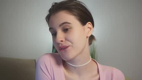 iris_pure online show from September 28, 7:30 pm