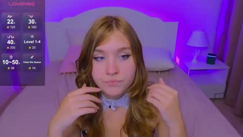 Snapshot of iris_rain chatting on September 12, 11:18 am Iris online show from September 12, 11:18 am